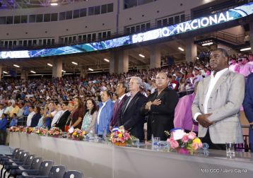 Histórica inauguración de moderno Estadio Nacional de Béisbol "Dennis Martínez"