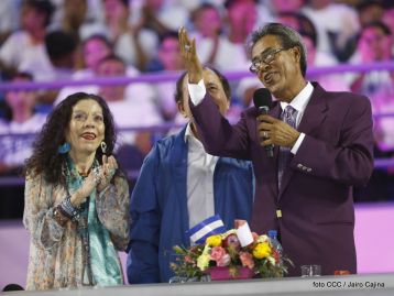 Histórica inauguración de moderno Estadio Nacional de Béisbol "Dennis Martínez"