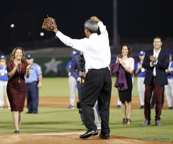 Histórica inauguración de moderno Estadio Nacional de Béisbol "Dennis Martínez"