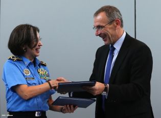 Comisario de Desarrollo UE en visita a Nicaragua