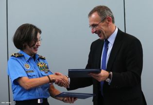 Comisario de Desarrollo UE en visita a Nicaragua