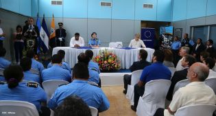 Comisario de Desarrollo UE en visita a Nicaragua