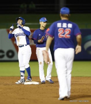 Tercer partido de la Serie Inaugural del Estadio Nacional Dennis Martínez