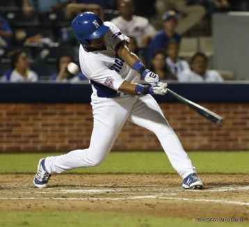 Tercer partido de la Serie Inaugural del Estadio Nacional Dennis Martínez