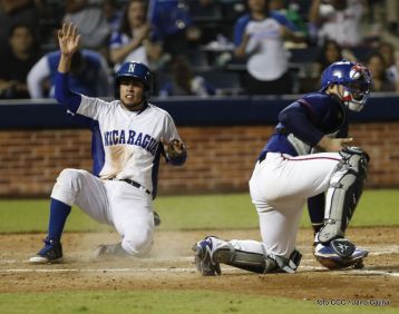 Tercer partido de la Serie Inaugural del Estadio Nacional Dennis Martínez