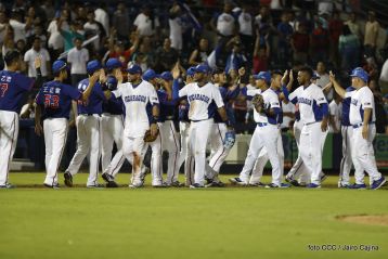 Tercer partido de la Serie Inaugural del Estadio Nacional Dennis Martínez