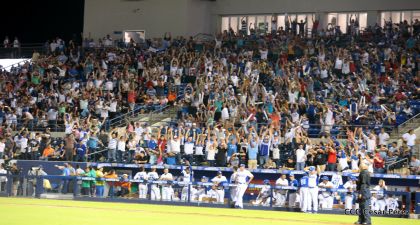 Tercer partido de la Serie Inaugural del Estadio Nacional Dennis Martínez