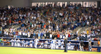 Tercer partido de la Serie Inaugural del Estadio Nacional Dennis Martínez