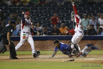 Juego inaugural de la Liga Profesional de Béisbol en nuevo Estado Nacional "Dennis Martínez"