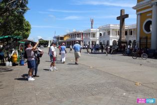 Arribo de crucero Coral Princess a San Juan del Sur