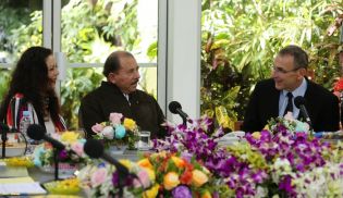 Presidente Daniel se reúne con Comisario de la Unión Europea