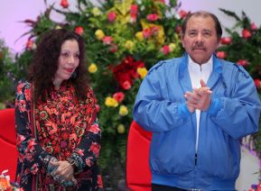 Daniel y Rosario rinden homenaje al Comandante Fidel Castro Ruz