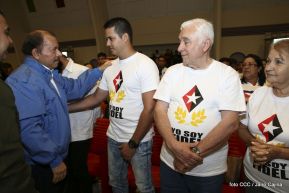 Daniel y Rosario rinden homenaje al Comandante Fidel Castro Ruz