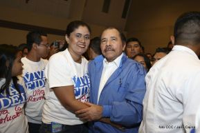 Daniel y Rosario rinden homenaje al Comandante Fidel Castro Ruz