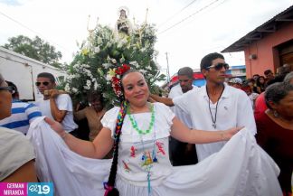 Pueblo católico de Carazo celebra a Santa Teresa