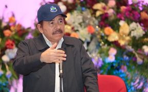 Acto de graduación de cadetes del Centro Superior de Estudios Militares “José Dolores Estrada Vado”