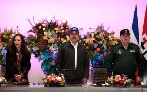 Acto de graduación de cadetes del Centro Superior de Estudios Militares “José Dolores Estrada Vado”