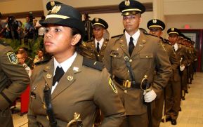 Acto de graduación de cadetes del Centro Superior de Estudios Militares “José Dolores Estrada Vado”