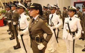 Acto de graduación de cadetes del Centro Superior de Estudios Militares “José Dolores Estrada Vado”