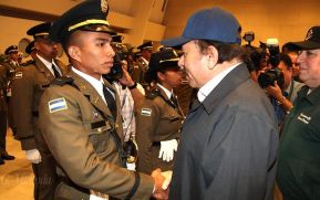 Acto de graduación de cadetes del Centro Superior de Estudios Militares “José Dolores Estrada Vado”