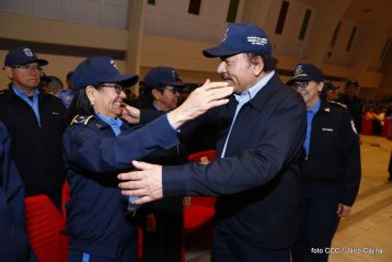 Acto de la Vigésima Promoción de Damas y Caballeros Cadetes de la Academia de Policía "Walter Mendoza Martínez"