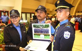 Acto de la Vigésima Promoción de Damas y Caballeros Cadetes de la Academia de Policía "Walter Mendoza Martínez"