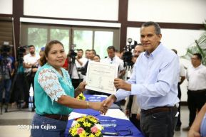 CSE juramenta a autoridades locales electas en Managua, León, Chinandega y IV Región