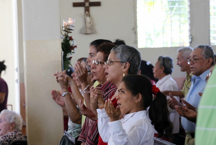 Cardenal Miguel celebra Eucaristía en honor a la Divina Misericordia