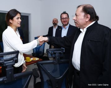 Daniel se reúne con empresarios y productores de azúcar  que participan en la Semana Bonsucro 2018