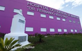 Inauguración del moderno hospital Fernando Vélez Paiz