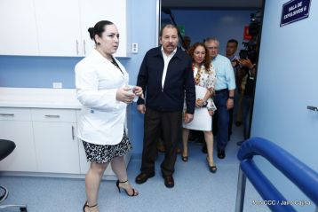 Inauguración del moderno hospital Fernando Vélez Paiz