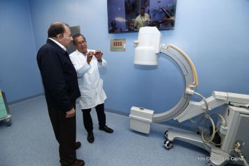 Inauguración del moderno hospital Fernando Vélez Paiz
