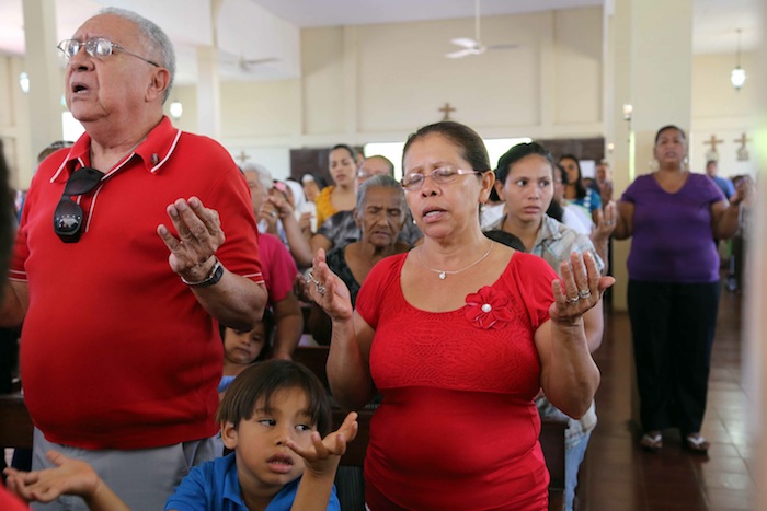 Cardenal Miguel celebra Eucaristía en honor a la Divina Misericordia