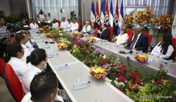 Inauguración del moderno hospital Fernando Vélez Paiz