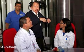 Inauguración del moderno hospital Fernando Vélez Paiz