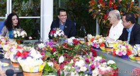 Encuentro del Presidente Daniel y Vicepresidenta Rosario con el Canciller de Venezuela