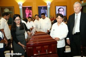 En imágenes: Homenaje póstumo al Dr. Silvio Conrado Gómez
