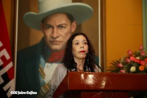 En imágenes: Homenaje póstumo al Dr. Silvio Conrado Gómez