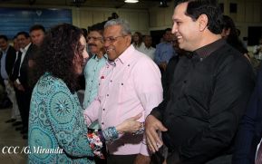 Acto de entrega de la ciudadanía nicaragüense y de la Orden Rubén Darío al pastor David Spencer