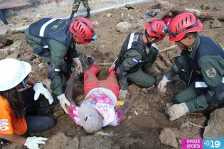 Simulacro de Terremoto en Barrio Cristo del Rosario