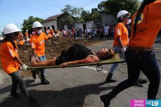 Simulacro de Terremoto en Barrio Cristo del Rosario
