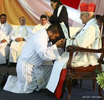 Celebran 50 años de vida episcopal del Cardenal Miguel Obando