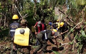 EN FOTOS: Ejército de Nicaragua trabaja para sofocar incendio en Indio Maíz