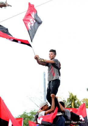 Miles claman por la Paz y la No Violencia