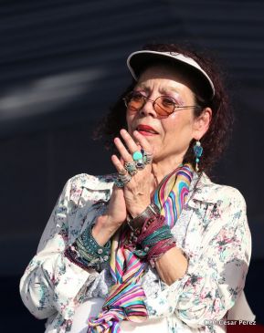 Miles claman por la Paz y la No Violencia