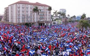 Miles claman por la Paz y la No Violencia