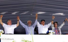 Miles claman por la Paz y la No Violencia