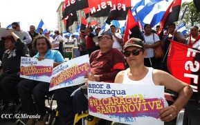 Miles claman por la Paz y la No Violencia