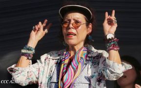 Miles claman por la Paz y la No Violencia