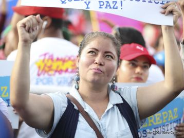 Miles claman por la Paz y la No Violencia